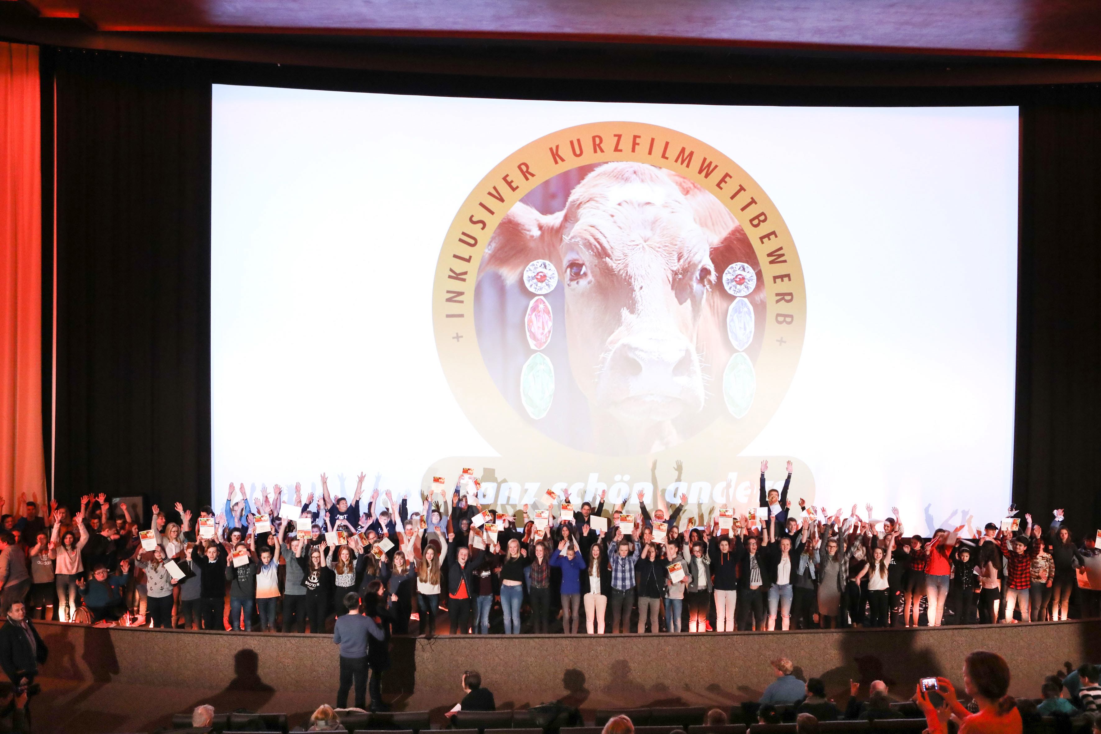 Der 1. Preis ging an das Filmteam der Caroline Herschel Realschule Garbsen (Kopie)